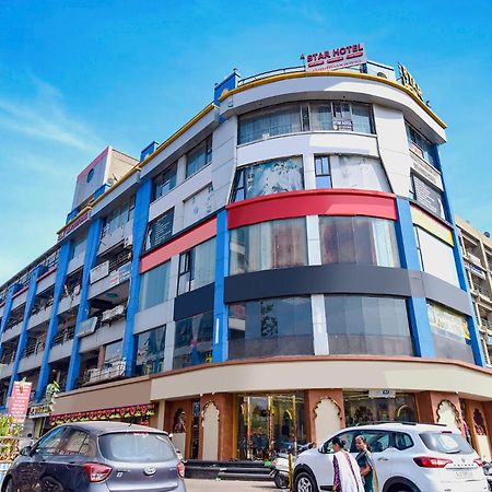 Fabhotel Star 阿穆达巴 外观 照片